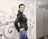 吃瓜！香港男星曝某女星同时往还六位富豪未婚生娃不知谁是生父 ，著名女主播穿豹纹克造跳擦边舞称有没有老大开劳斯莱斯接放工网友：霸道总裁剧情？及迪洛伦佐：闪击破门是操练收效我和波利塔诺很有默契