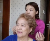 娱乐吃瓜酱老奶奶视频,揭秘娱乐圈幕后故事