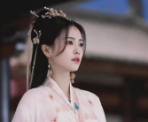 白鹿娱乐圈吃瓜直播,从网红到实力派演员的蜕变之路